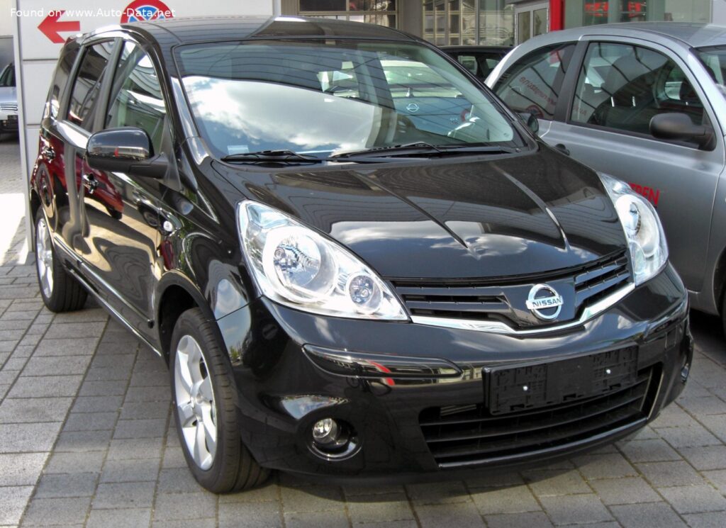 Nissan Note I (E11 facelift ) 1.4 (88 Hp)