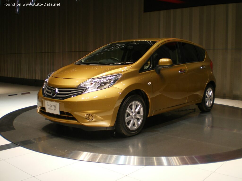 Nissan Note II (E12) 1.2 (80 Hp)