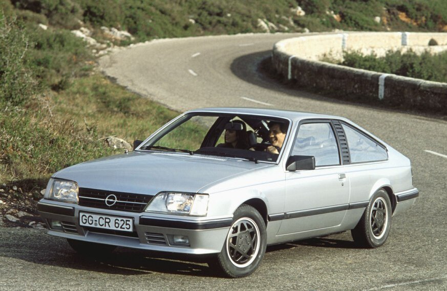 Opel Monza A2 2.0 E (115 Hp)