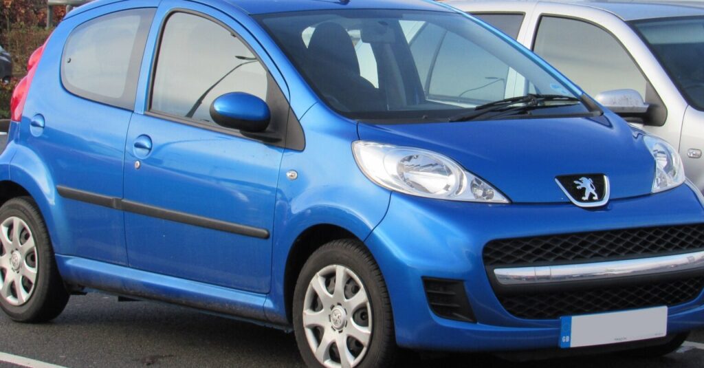Peugeot 107 (Phase II ) 5-door 1.0 (68 Hp) 2-Tronic