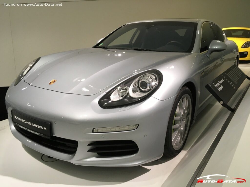 Porsche Panamera (G1 II) S 3.0 V6 (416 Hp) E-Hybrid Tiptronic