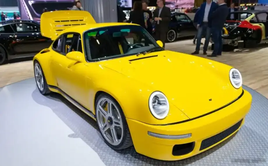 2017 RUF CTR  3.6 (710 Hp)