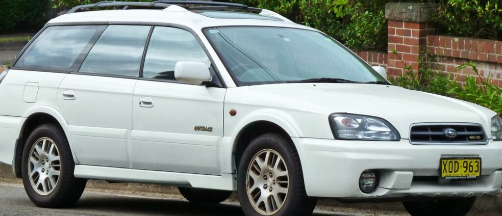 Subaru Outback II (BE BH) 2.5 i 4WD (156 Hp)