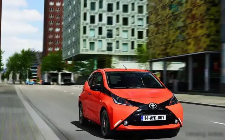 2014-2018 Toyota Aygo II 1.0 VVT-i (69 Hp)