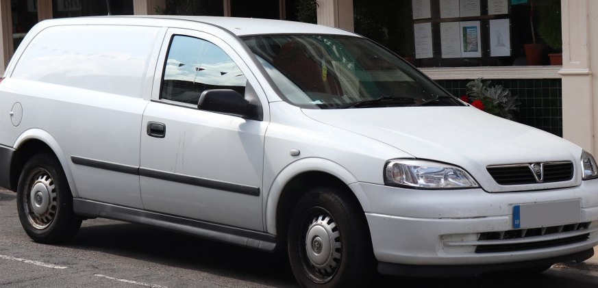 Vauxhall Astravan Mk IV 1.6i (75 Hp)